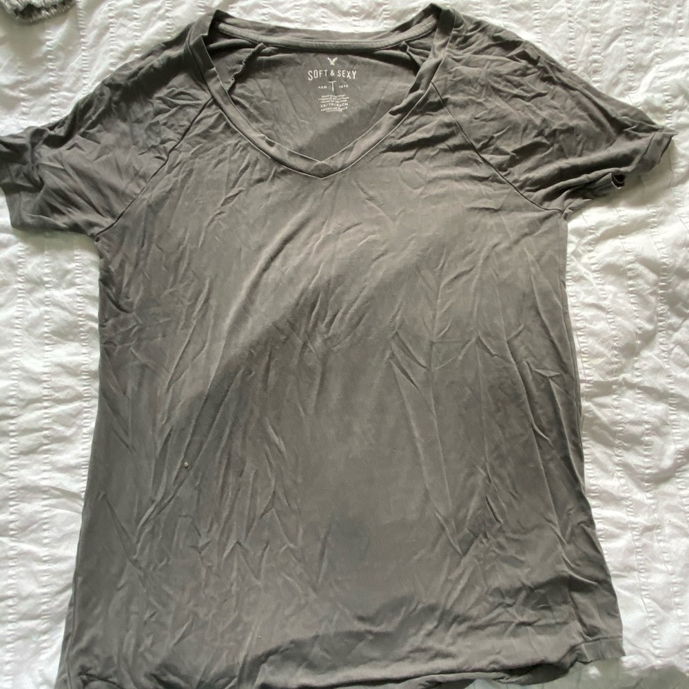 Grey American Eagle T shirt